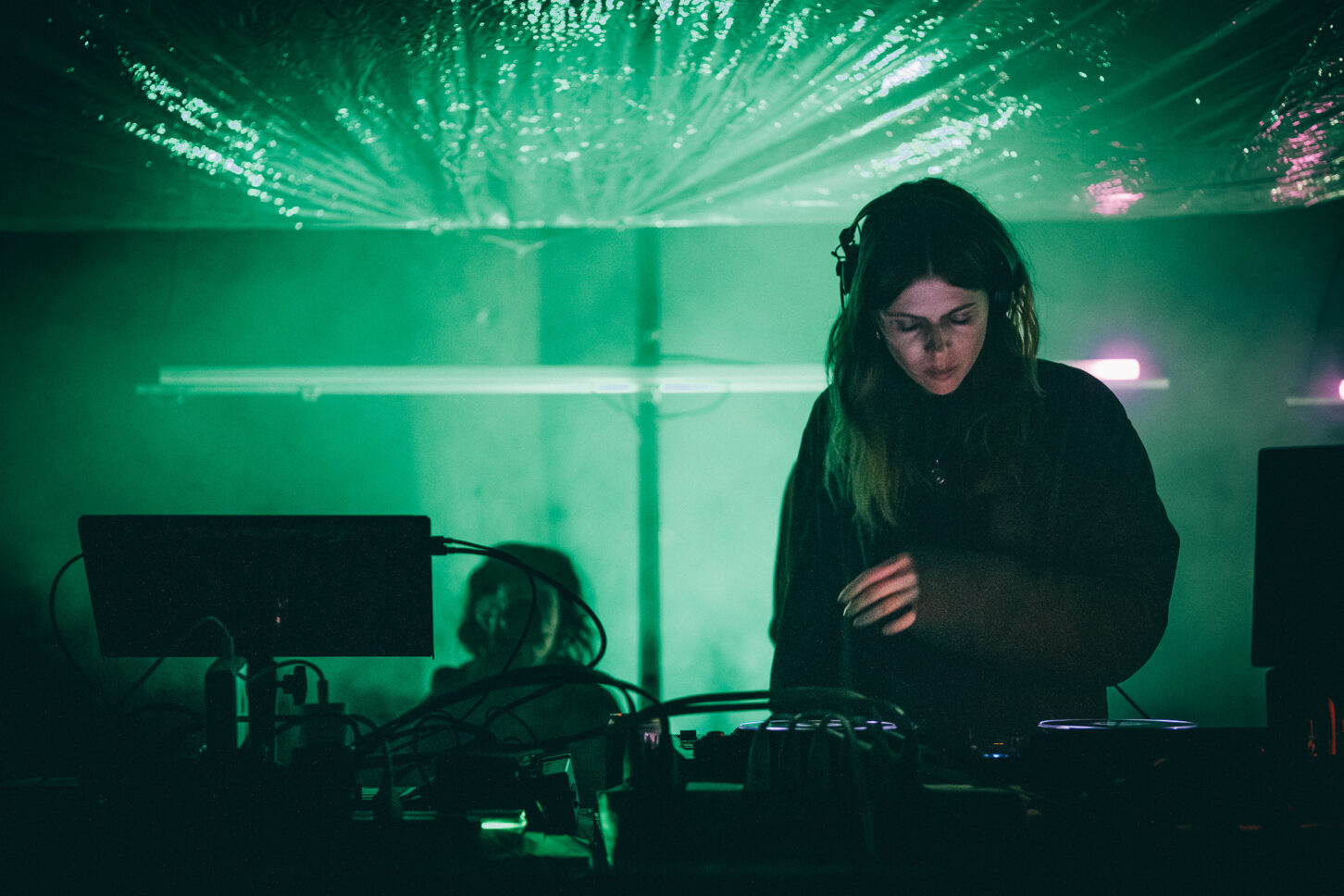 Laurel Halo playing live in the Grove at Sustain-Release.